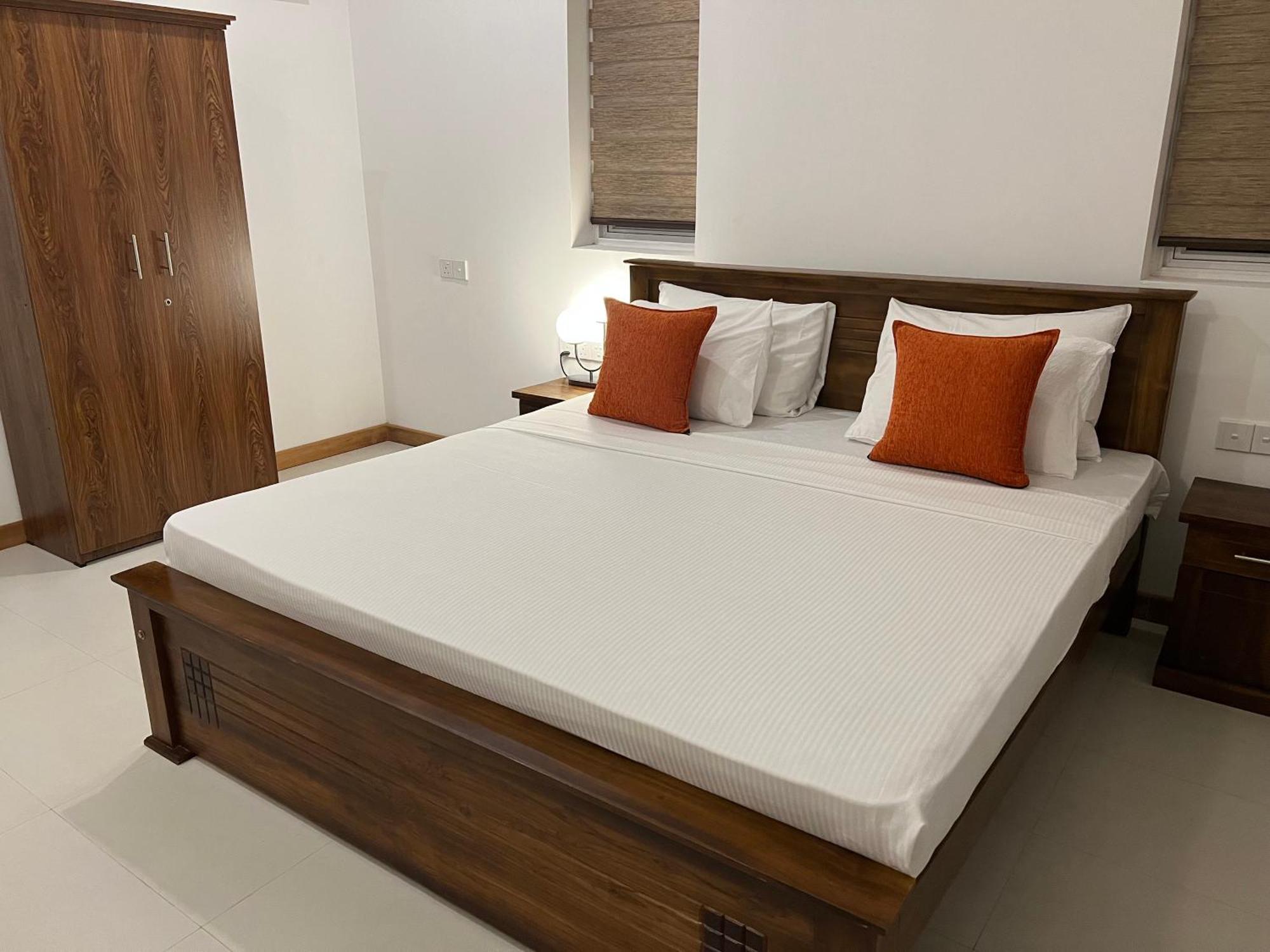 Silina Airport Transit Hotel & Residence Katunayaka Dış mekan fotoğraf